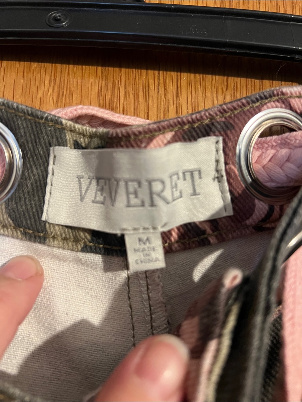 Women’s Floral  barrel jeans with Pink Drawstring - Picture 3 of 3